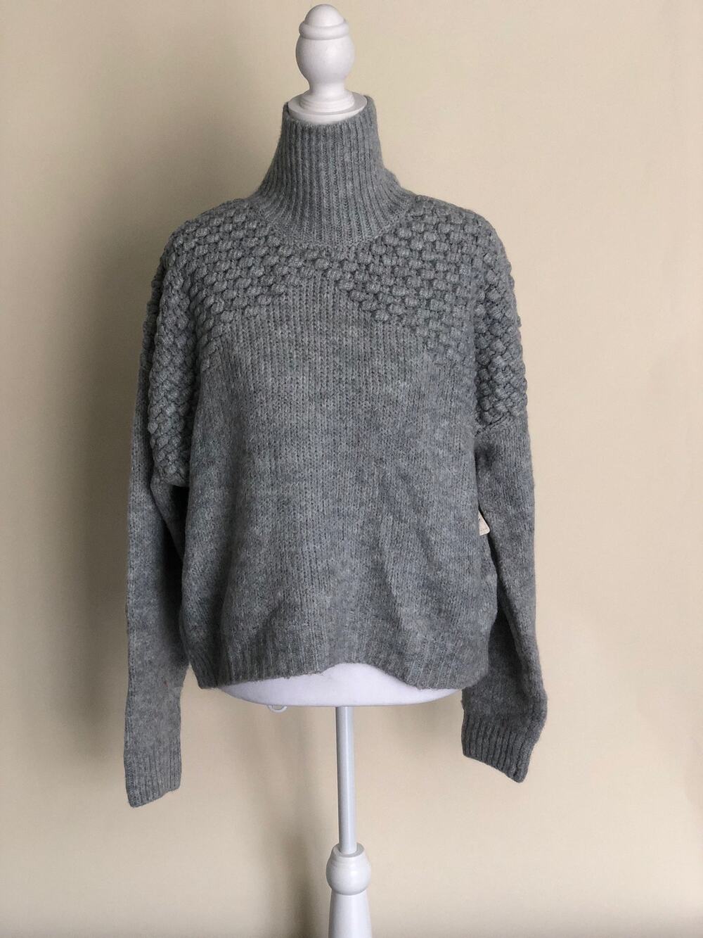 Free People Bradley Pullover Sweater Light Gray Heather Women's Small NEW